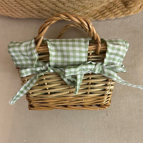 Green Checkered Woven Rectangular Basket - Picture 2 of 6